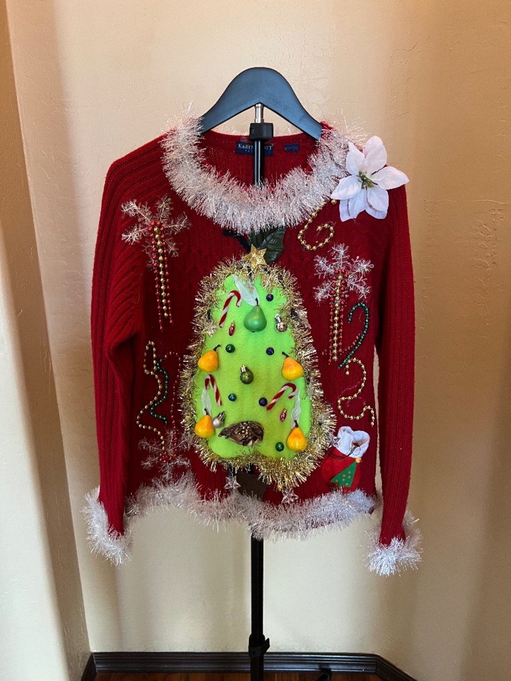 Ugly Christmas Sweater lights up